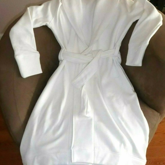 LAST ONE UGG Duffield Robe - Picture 3 of 4